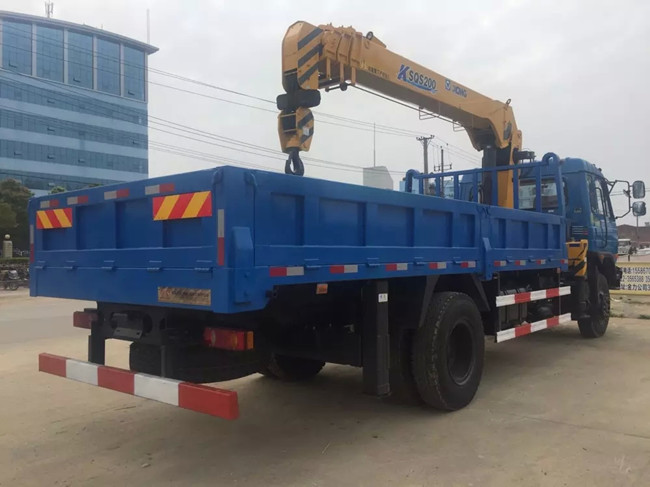 東風(fēng)145隨車(chē)吊（可裝3.5噸~6.3噸吊機）