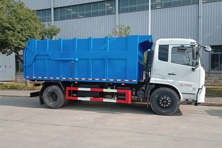 國五東風(fēng)新款壓縮對接式垃圾車(chē)