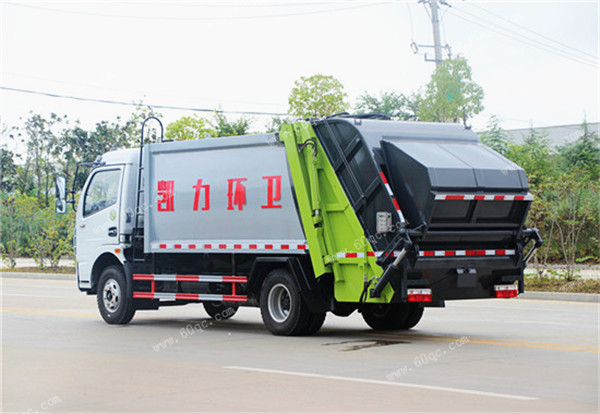 國五東風(fēng)7方壓縮式垃圾車(chē)
