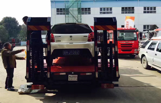 【國五 上藍牌】重汽豪沃平板車(chē)