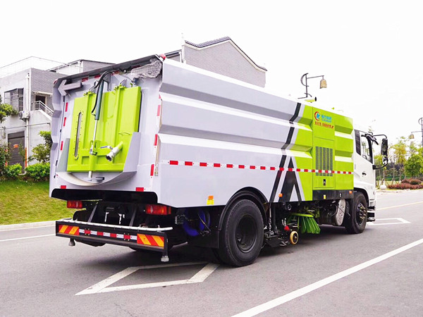 東風(fēng)天錦15方洗掃車(chē)