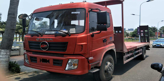 【國五】楚風(fēng)單橋挖機平板車(chē)