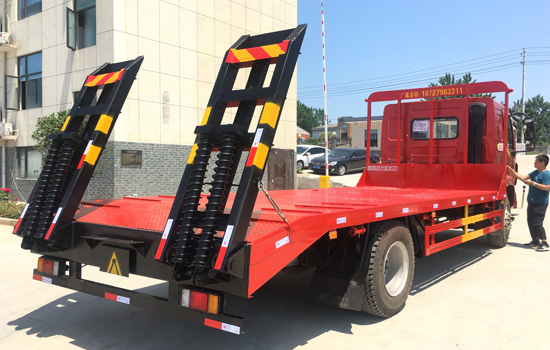 【國五】柳汽單橋平板運輸車(chē)