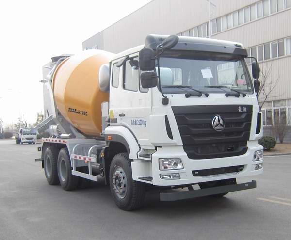 重汽后雙橋混凝土攪拌運輸車(chē)