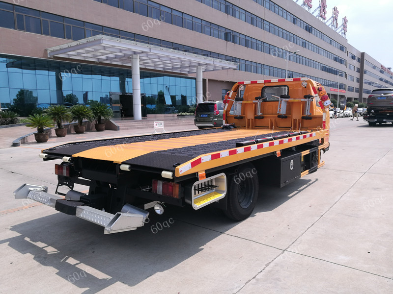 江鈴順達藍牌一拖二清障車(chē)