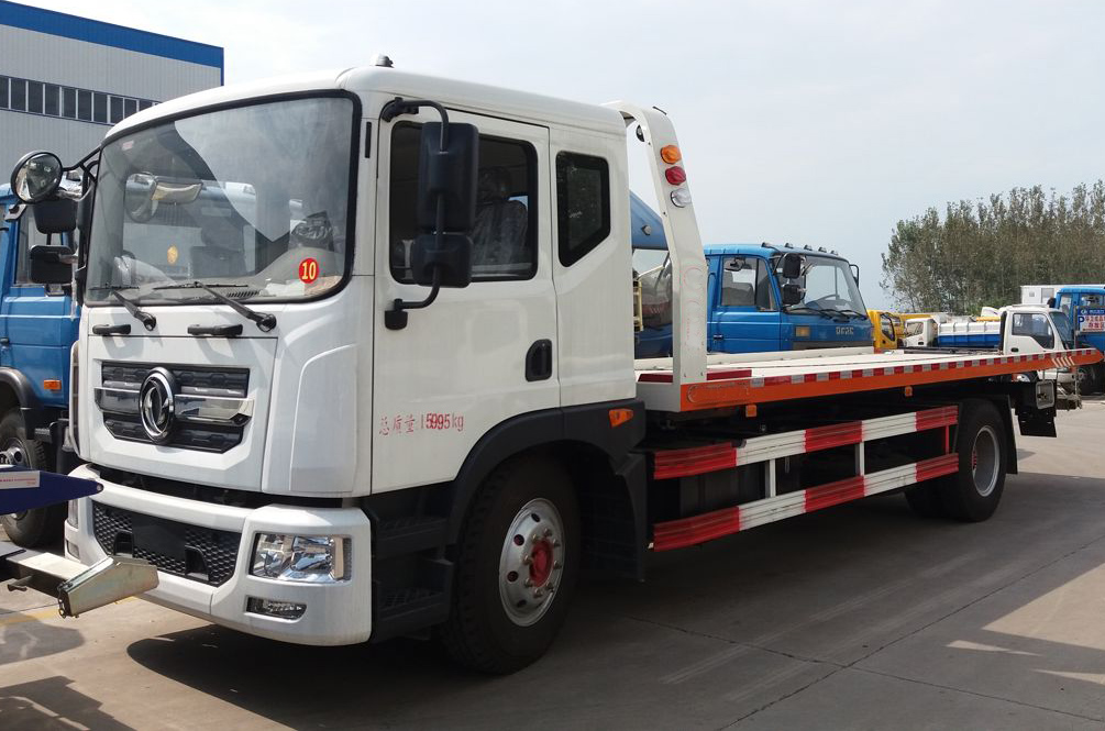 東風(fēng)新款D9平板清障車(chē)