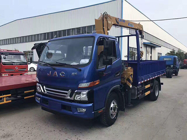 江淮3.5米藍牌隨車(chē)吊
