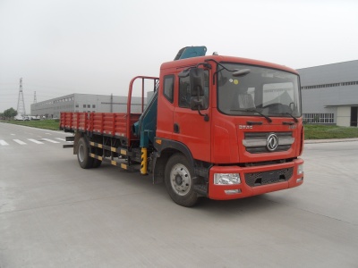 東風(fēng)多利卡長(cháng)興5噸隨車(chē)吊