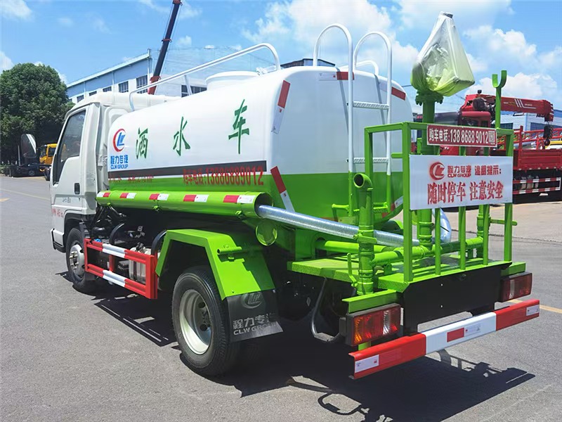 福田時(shí)代藍牌灑水車(chē)