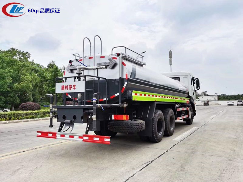 東風(fēng)天龍后雙橋灑水車(chē)