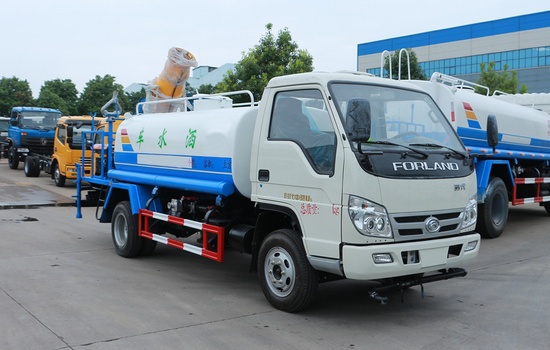 福田時(shí)代霧炮抑塵車(chē)