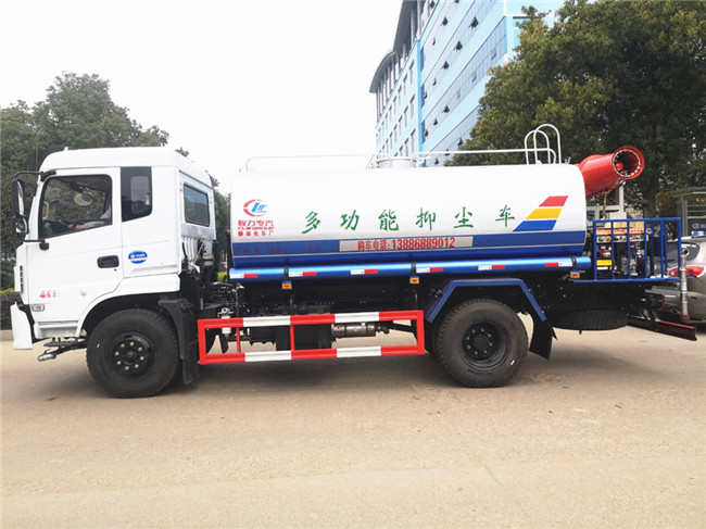 東風(fēng)12噸多功能抑塵車(chē)
