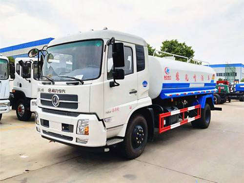 東風(fēng)天錦灑水車(chē)