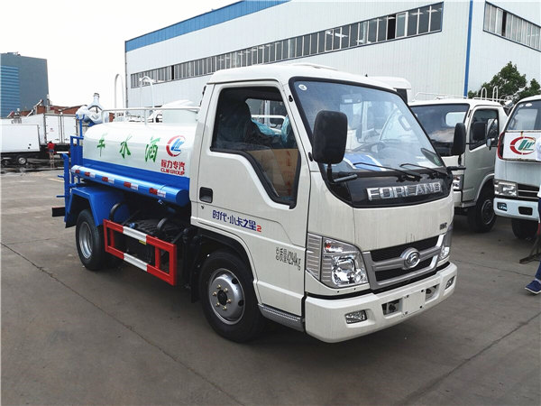 藍牌灑水車(chē),福田藍牌灑水車(chē)報價(jià)表