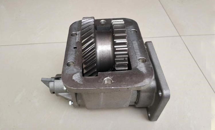 灑水車(chē)取力器，油罐車(chē)取力器