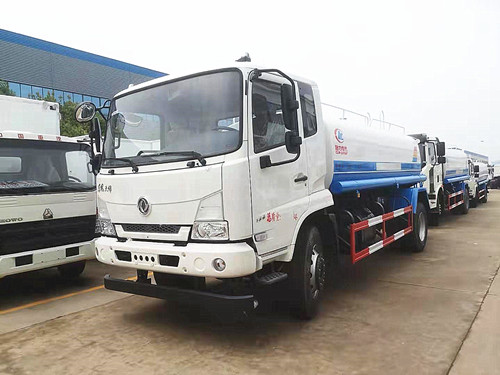 12噸灑水車(chē)價(jià)格，東風(fēng)新款天錦多少錢(qián)