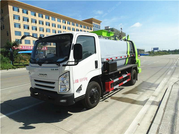 江鈴5方餐廚垃圾車(chē)