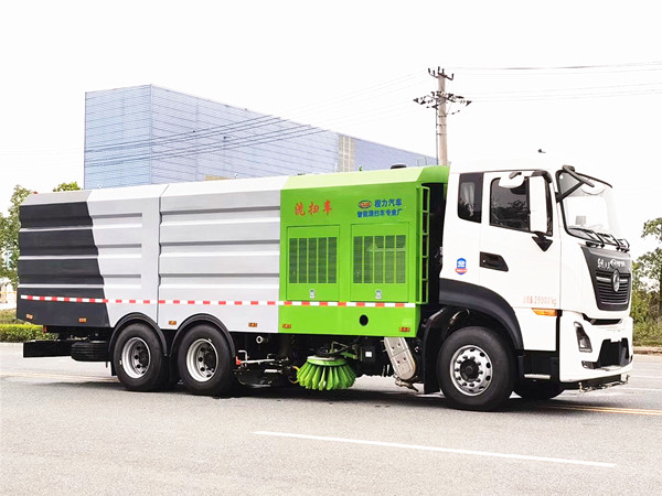 東風(fēng)天龍后雙橋22方洗掃車(chē)