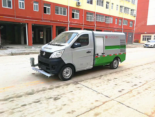 長(cháng)安路面高壓清洗車(chē)
