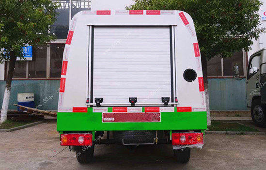 長(cháng)安路面高壓清洗車(chē)