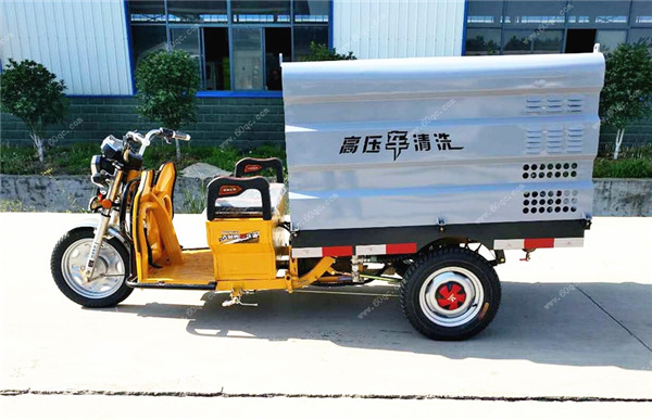 電動(dòng)三輪高壓清洗車(chē)