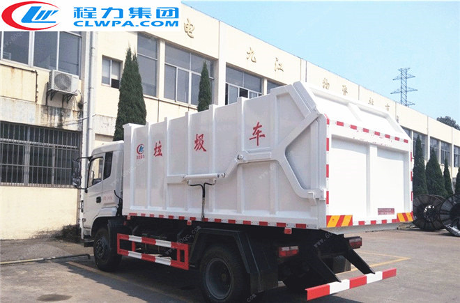 東風(fēng)專(zhuān)用底盤(pán)對接式垃圾車(chē)