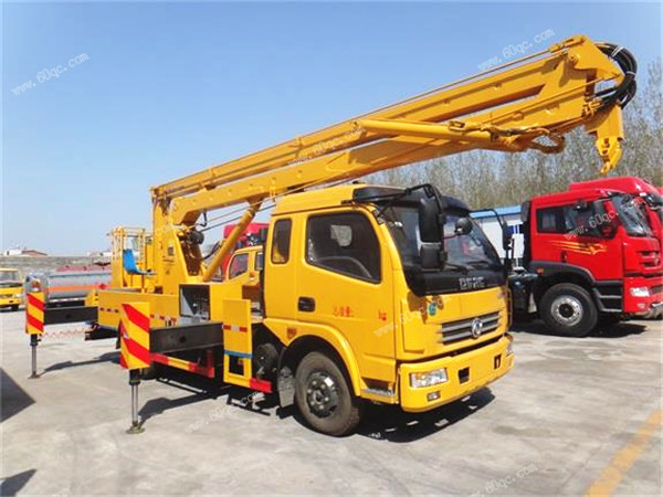 東風(fēng)多利卡18米高空作業(yè)車(chē)