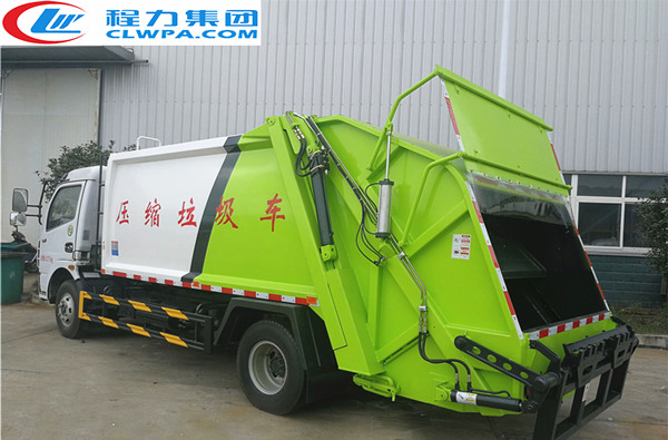 東風(fēng)凱普特壓縮式垃圾車(chē)