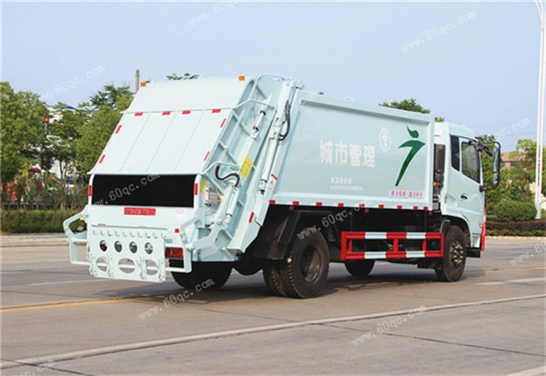 國五東風(fēng)天錦壓縮式垃圾車(chē)
