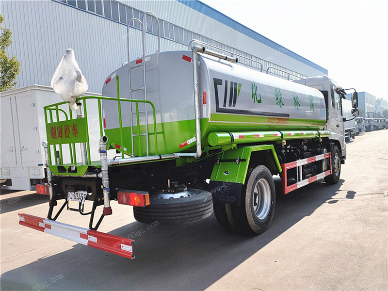 東風(fēng)天錦12-14噸灑水車(chē)