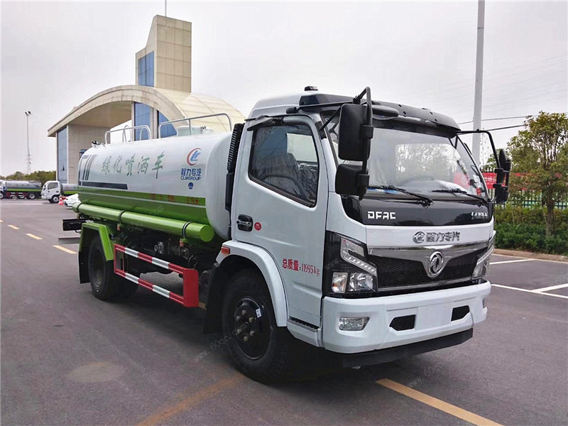 東風(fēng)大福瑞卡國六灑水車(chē)