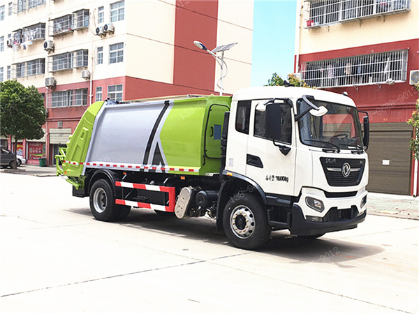 國六東風(fēng)天錦壓縮垃圾車(chē)