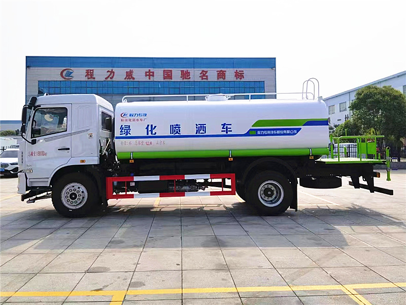 東風(fēng)華神F5灑水車(chē)