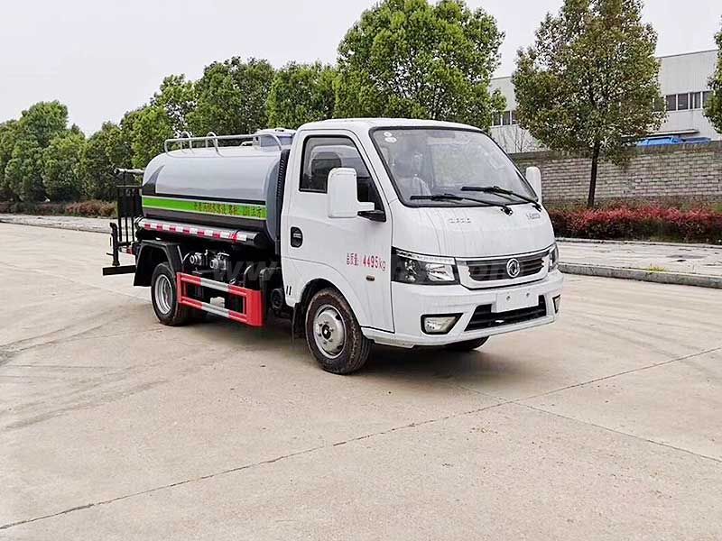 東風(fēng)途逸藍牌灑水車(chē)