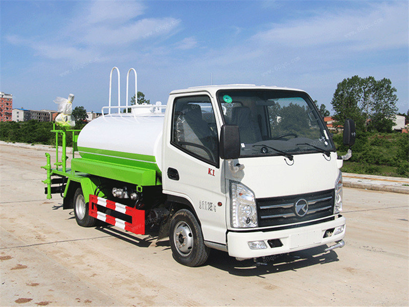 凱馬K1藍牌灑水車(chē)