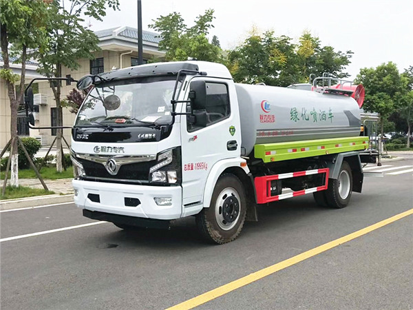 國六新款東風(fēng)福瑞卡F7霧炮車(chē)