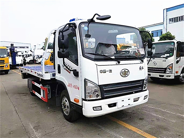 解放虎V藍牌一拖二清障車(chē)