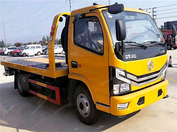 東風(fēng)多利卡一拖二藍牌清障車(chē)