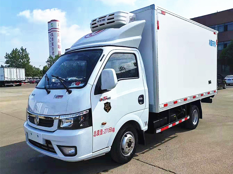 東風(fēng)途逸國六冷藏車(chē)