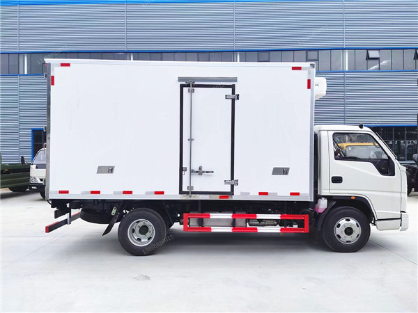 江鈴順達國六冷藏車(chē)