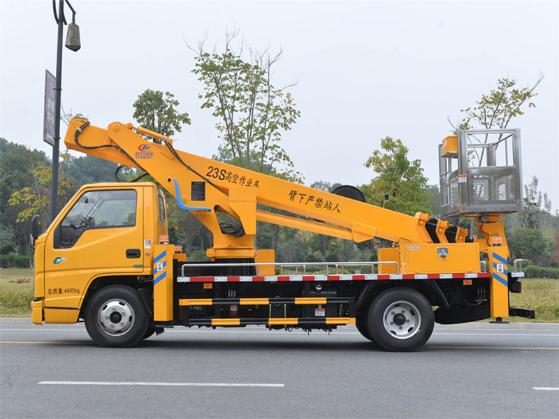 江鈴23米藍牌高空作業(yè)車(chē)