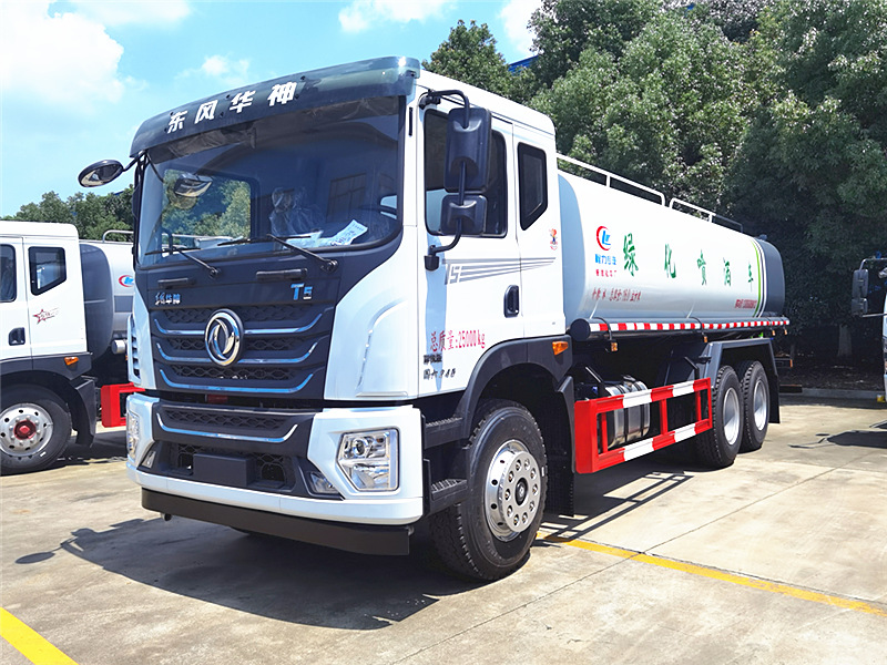 東風(fēng)T5后雙橋灑水車(chē)