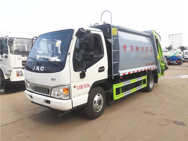 程力壓縮式垃圾車(chē)性能介紹，3噸5噸壓縮式垃圾車(chē)報價(jià)