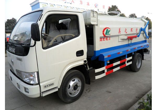 東風(fēng)銳鈴5方側裝掛桶式垃圾車(chē)
